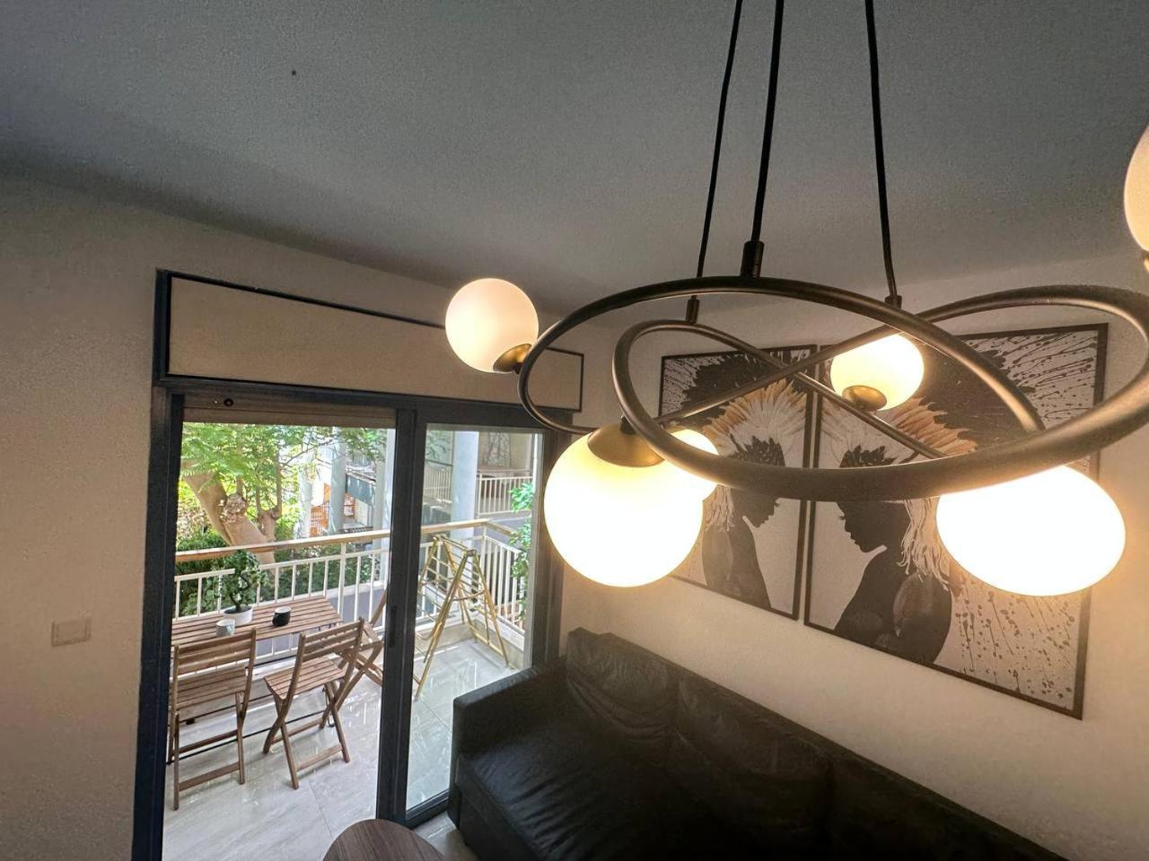Fisharent Luxury Royal Park Suites Ейлат Екстериор снимка